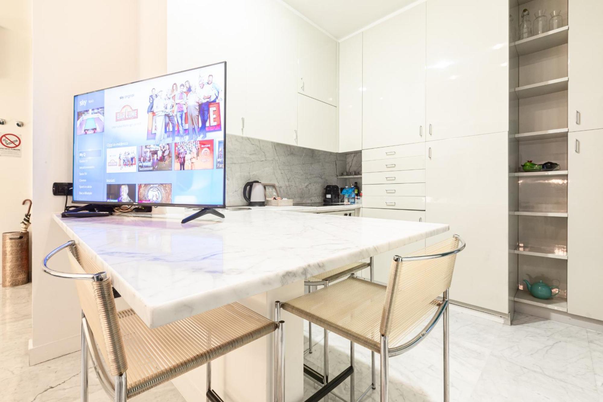 Monte Napoleone Split-Level Terrace Apartment - Top Collection Milan Exterior photo